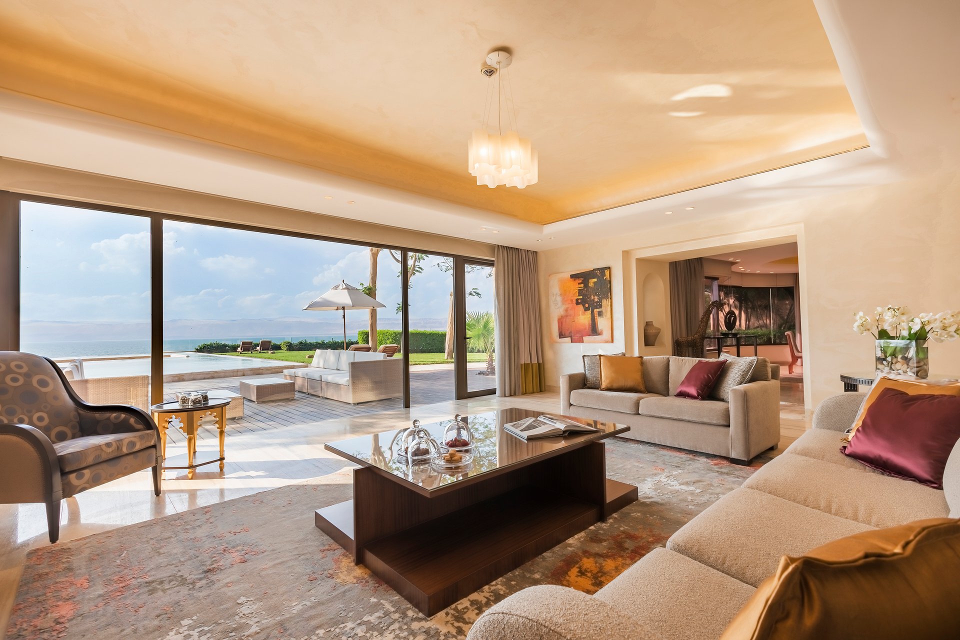 KIAMM2_Royal Villa Interior (5)_High Res_842.jpg