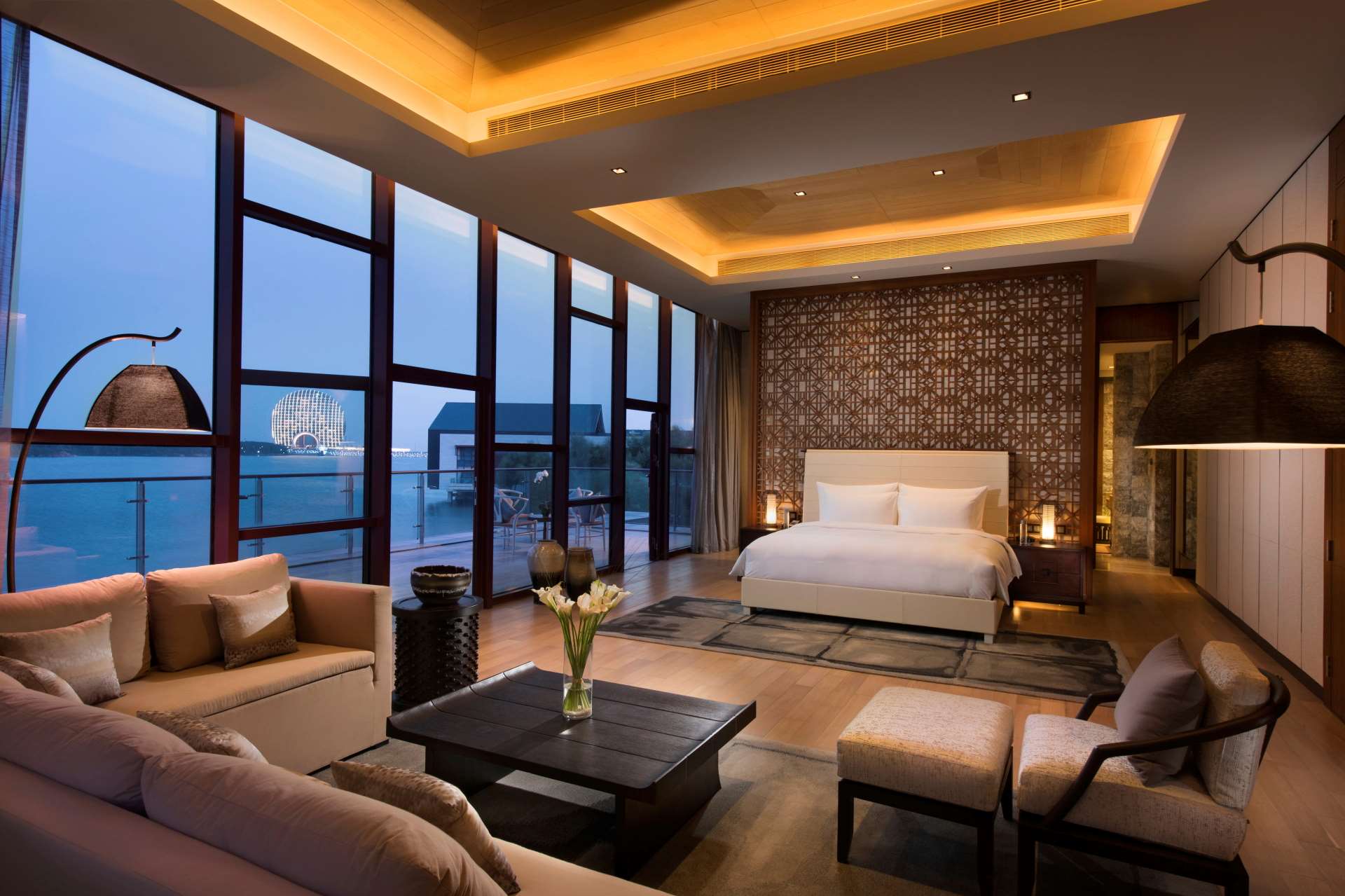 Yanqi Lake Suite