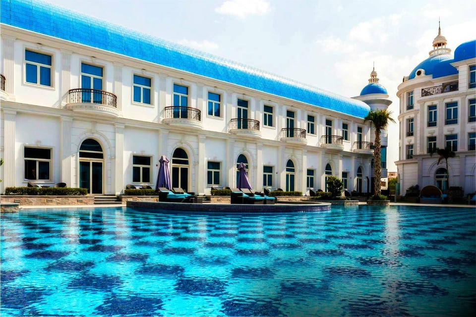 Royal Maxim Palace Kempinski - Pool