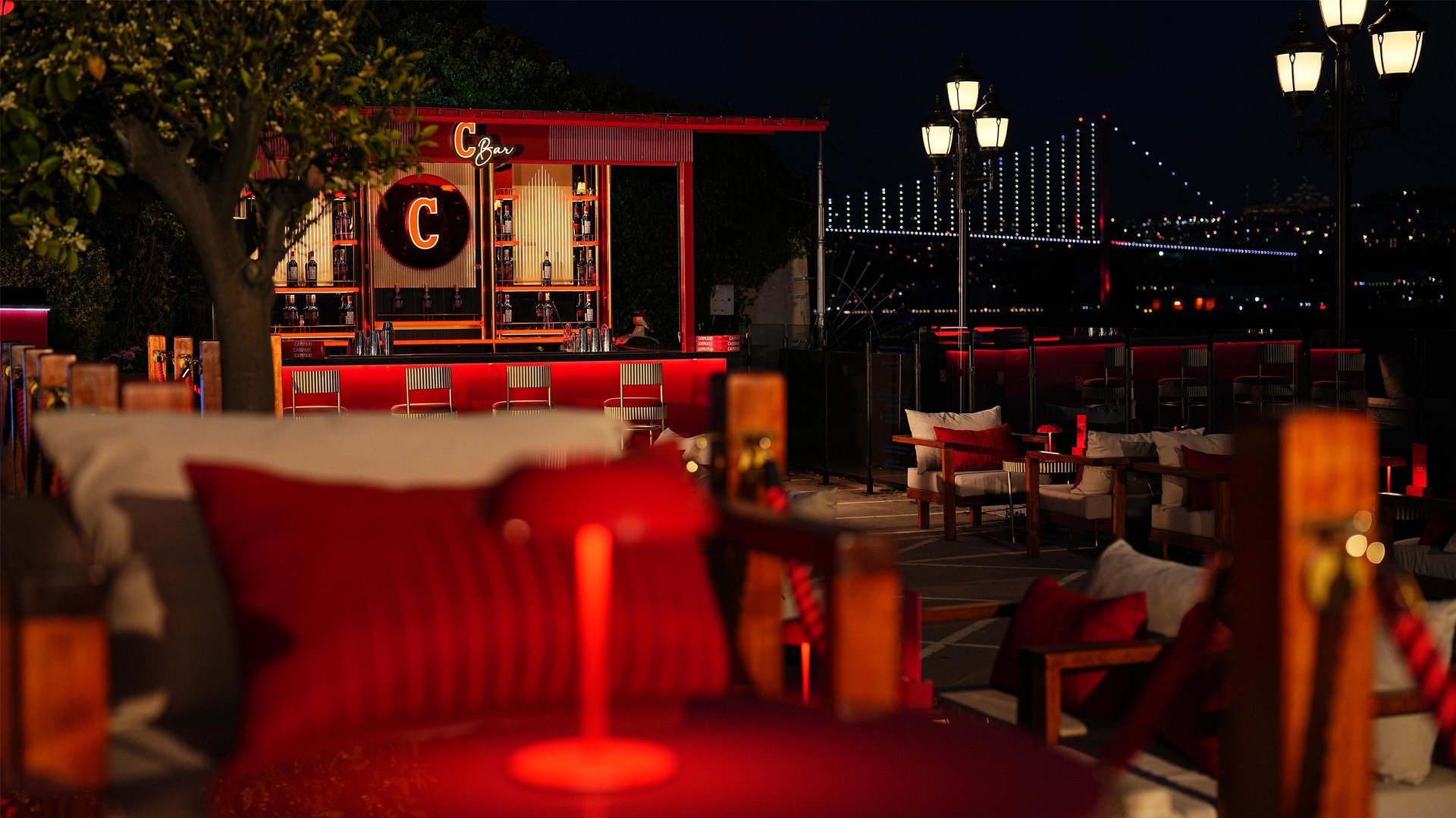 C Bar