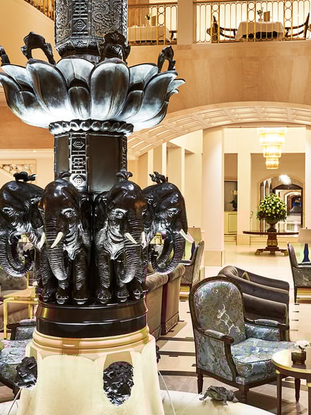 Destinations_BER2-Kempinski-Adlon-Elephant-Fountain.jpg